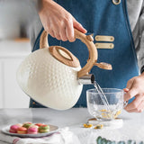 New Beige Hammer Pattern Whistle Kettle, Tea Coffee Kettle, European and American Kitchen Utensils, Flat-bottomed Whistle Pot 3L Aimak Store