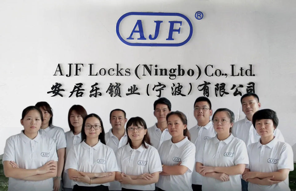 AJF Large Waterproof Outdoor Metal Mailbox Parcel Delivery Drop Box Wall Mount Home Garden Use Steel Newspaper Storage Post Lock Aimak Store